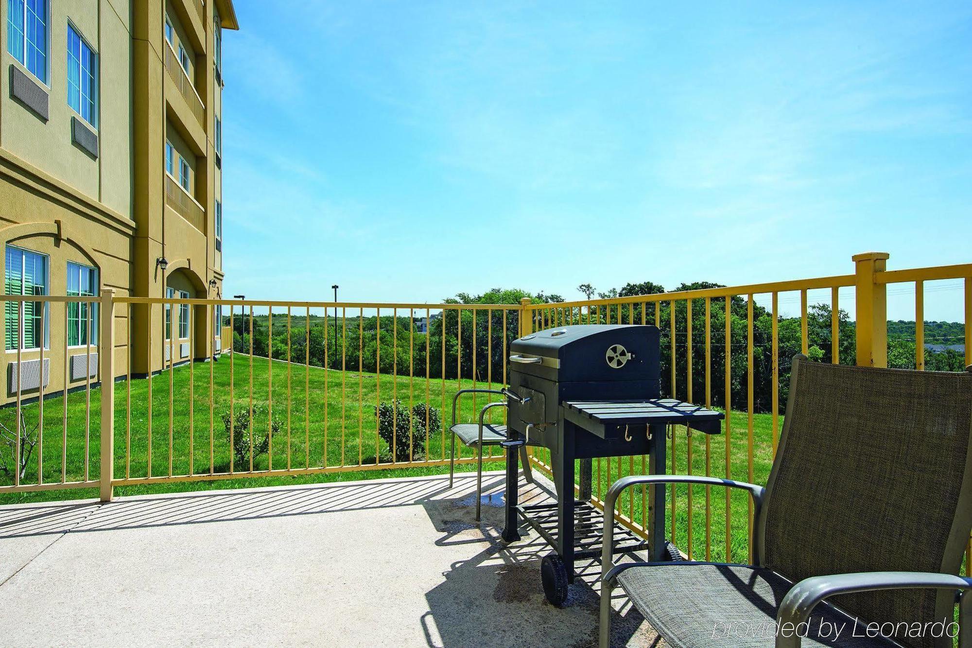 La Quinta By Wyndham Fort Worth - Lake Worth Exteriör bild